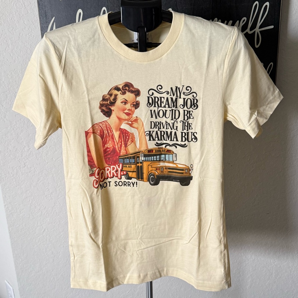 Bling a Gogo Cream Graphic T-Shirt